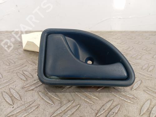 Used Front left interior door handle RENAULT TWINGO I (C06_) 1.2 (C066, C068) (58 hp) 30156675