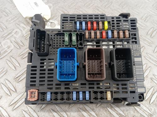 Zekeringkast PEUGEOT 308 II (LB_, LP_, LW_, LH_, L3_) 2.0 BlueHDi 150 (150 hp) 29968806