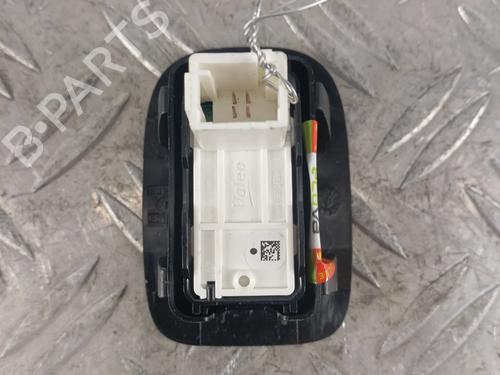 Right rear window switch PEUGEOT 2008 I (CU_) 1.2 THP 110 / PureTech 110 | BP29569273I28 
