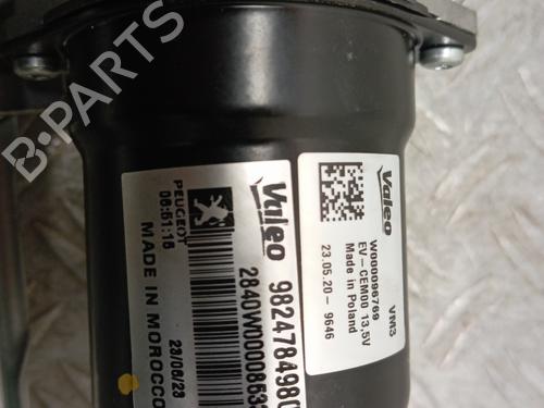 Used Front wiper motor Front wiper motor PEUGEOT 208 II (UB_, UP_, UW_, UJ_) 1.2 PureTech 75 (75 hp) 28339143 28339143