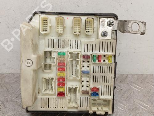 Used Fuse box RENAULT KANGOO / GRAND KANGOO II (KW0/1_) 1.5 dCi 90 (KW05, KW08, KW0G, KW11) (90 hp) 28346125