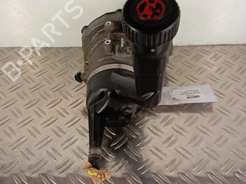 Used Steering pump PEUGEOT 308 I (4A_, 4C_) 1.6 HDi (109 hp) 28344003