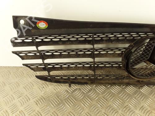 grille-mercedes-benz-vito-mixto-van-w639-2003-36671748 main image