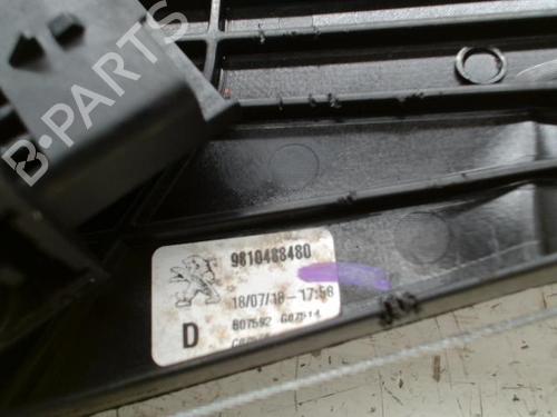 Used Rear right window mechanism PEUGEOT 3008 II SUV (MC_, MR_, MJ_, M4_) 1.5 BlueHDi 130 (131 hp) 28342135