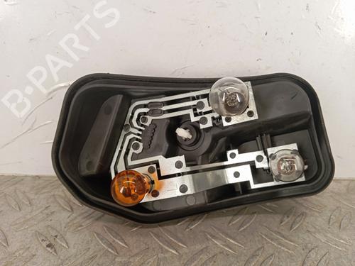 Used Lamp holder RENAULT MEGANE II (BM0/1_, CM0/1_) 1.5 dCi (BM1E, CM1E) (106 hp) 30338828