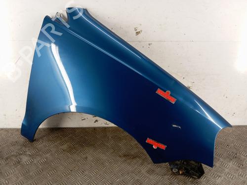 Used Right front fenders VW POLO IV (9N_, 9A_) 1.4 16V (75 hp) 31299527