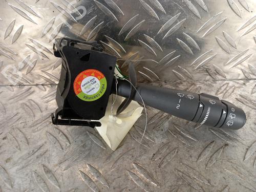 Used Steering column stalk RENAULT TWINGO II (CN0_) 1.2 16V (CN04, CN0B) (75 hp) 31138191