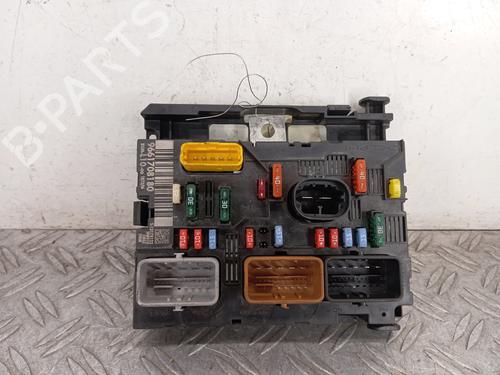 Used Fuse box PEUGEOT 207 (WA_, WC_) 1.6 HDi (90 hp) 28339949