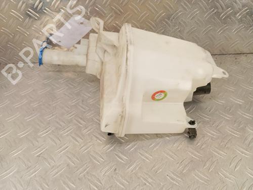 Used Windscreen washer tank Windscreen washer tank PEUGEOT 108 1.0 VTi (69 hp) 39759365 39759365