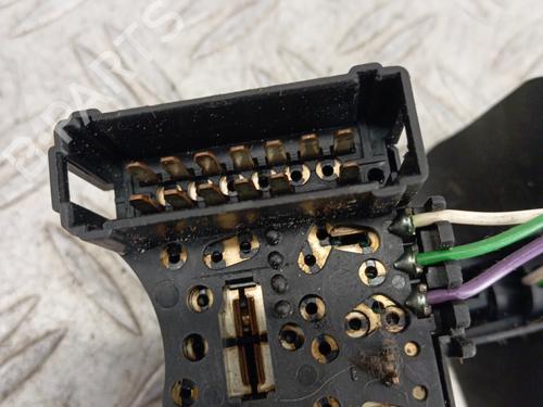 Used Switch Switch RENAULT CLIO II (BB_, CB_) 1.2 16V (BB05, BB0W, BB11, BB27, BB2T, BB2U, BB2V, CB05,... (75 hp) 32330557 32330557