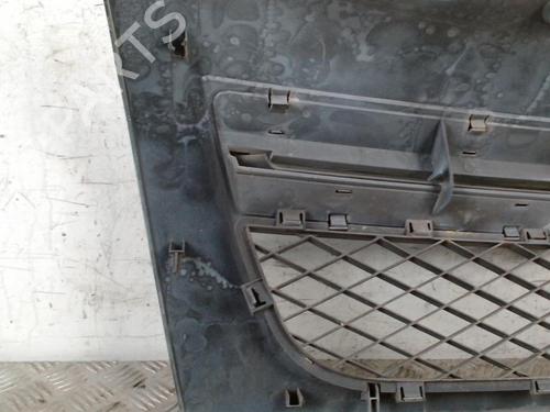 Used Grille CITROËN JUMPER II Van 2.2 HDi 130 (130 hp) 28349107
