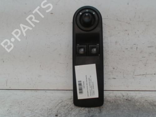 Comutador vidro frente esquerdo RENAULT CLIO IV (BH_) 1.5 dCi 75 (75 hp) 28349206