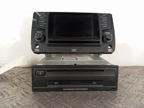 Used Display monitor VW GOLF SPORTSVAN VII (AM1, AN1) 2.0 TDI (150 hp) 28346681
