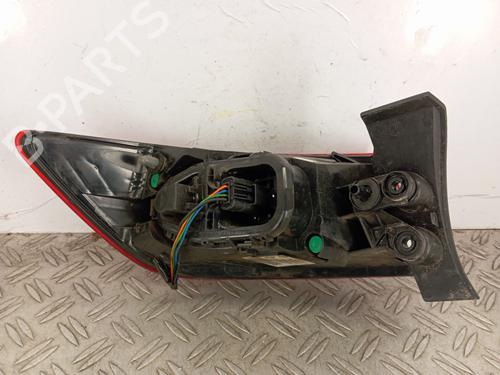 right-taillight-renault-clio-iv-bh_-2012-2013-2014-2015-2016-2017-2018-2019-2020-2021-29612216 main image