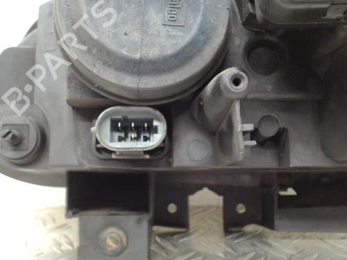 Right headlight RENAULT ESPACE III (JE0_) 2.0 16V (JE0N, JE0L, JE02) | BP28340487C29 