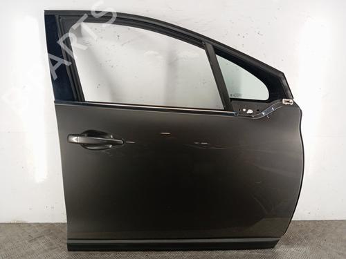 right-front-door-peugeot-2008-i-cu_-2013-32776902 main image