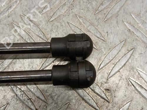 Used Tailgate lift support Tailgate lift support PEUGEOT 208 II (UB_, UP_, UW_, UJ_) 1.5 BlueHDI 100 (102 hp) 28337716 28337716