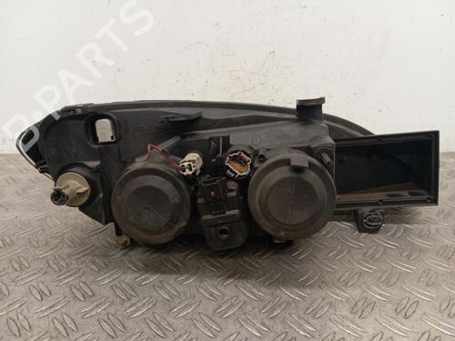Used Left headlight NISSAN PRIMERA Hatchback (P11) 2.0 TD (90 hp) 28341930
