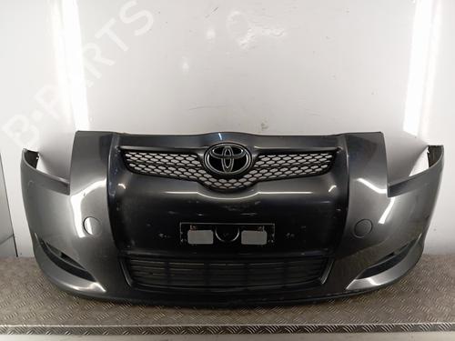 Used Front bumper TOYOTA AURIS (_E15_) 1.4 D-4D (NDE150_, NDE150R) (90 hp) 28346763