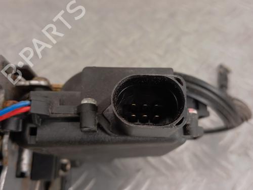 Venstre bagtil lås VW PASSAT B5.5 (3B3) 1.9 TDI | BP28348215C100 