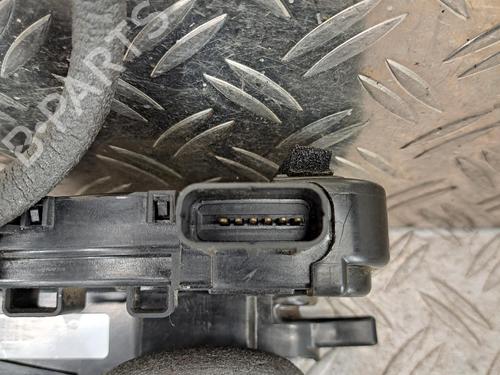 Used Front left lock Front left lock 37263522 37263522