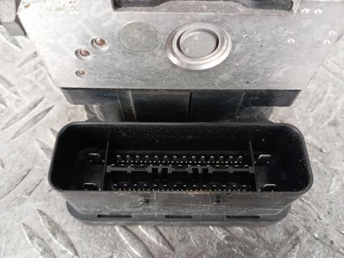 abs-pump-audi-tt-8j3-2006-2007-2008-2009-2010-2011-2012-2013-2014-2015-28346811 main image