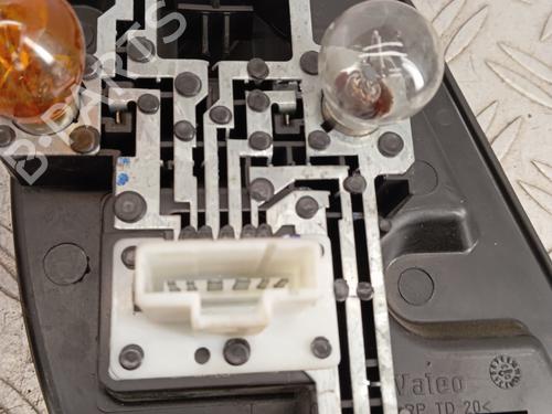 Left taillight CITROËN C5 I (DC_) 2.0 HDi (DCRHZB, DCRHZE) | BP32297378C34