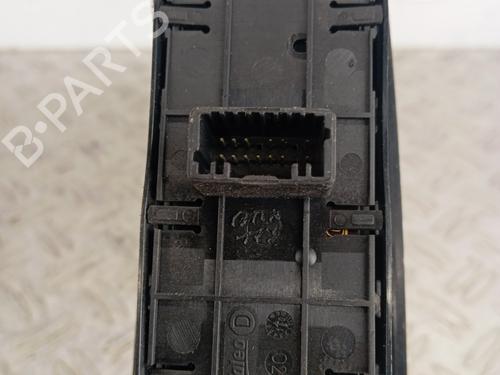 Used Left front window switch Left front window switch RENAULT MEGANE III Grandtour (KZ0/1) 1.5 dCi (KZ09, KZ0D, KZ1G, KZ29, KZ14, KZ1W, KZ10, KZ1F,... (110 hp) 32350339 32350339