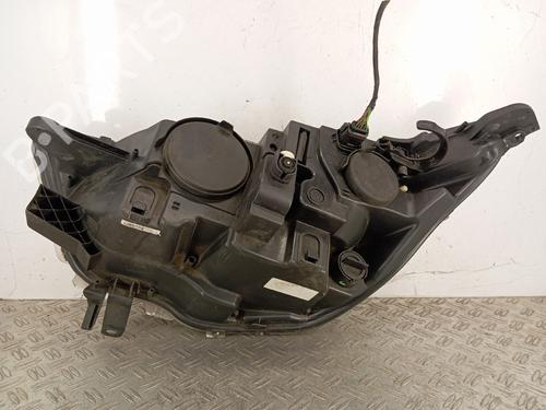 Used Right headlight Right headlight CITROËN C4 II (NC_) 1.6 HDi 90 (92 hp) 36299839 36299839