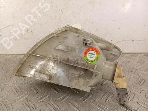 Used Right front indicator Right front indicator RENAULT MEGANE Scenic (JA0/1_) 1.6 e (JA0F) (90 hp) 39759409 39759409