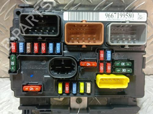 Fuse box CITROËN C3 Picasso (SH_) 1.4 VTi 95 (SH8FSC, SH8FP0, SH8FP6) | BP32479633E1 - Image 3