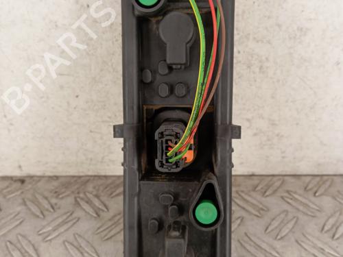 Lamp holder PEUGEOT 5008 (0U_, 0E_) 2.0 HDi 150 / BlueHDi 150 | BP28347945L10 