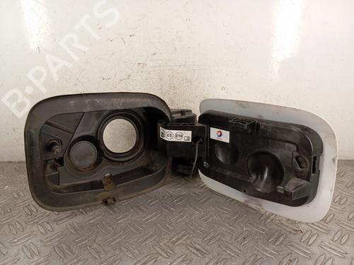 Fuel flap PEUGEOT 308 SW II (LC_, LJ_, LR_, LX_, L4_) 1.2 THP 130 | BP28345634C131 