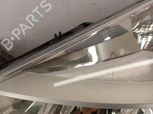 left-headlight-renault-clio-iii-br01-cr01-2005-2006-2007-2008-2009-2010-2011-2012-2013-2014-38079596 main image