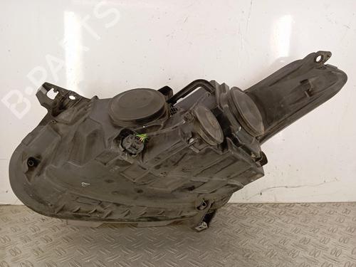 right-headlight-citroen-c3-picasso-sh_-2008-37203476 main image