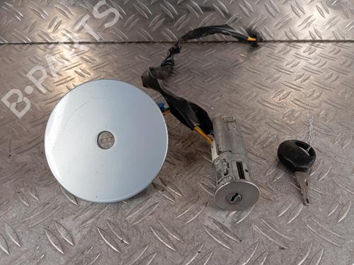 Used Ignition barrel PEUGEOT 206 Hatchback (2A/C) 1.4 HDi eco 70 (68 hp) 32145538