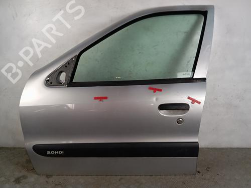 Used Left front door CITROËN XSARA (N1) 2.0 HDi 90 (90 hp) 28348502