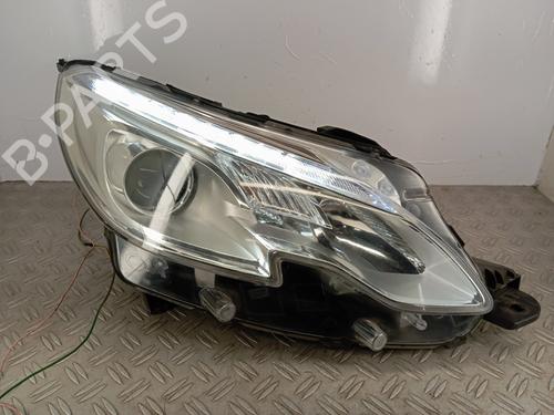Right headlight PEUGEOT 2008 I (CU_) 1.2 VTi | BP29956972C29