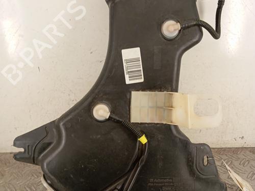 Used AdBlue tank CITROËN C5 III (RD_) 2.0 HDi 140 (RDRHF8, RDRHFA, RDRHA8, RDRHAJ) (140 hp) 28347936