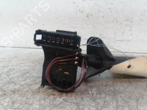 Used Switch Switch RENAULT SCÉNIC I MPV (JA0/1_, FA0_) 1.9 dTi (JA0N) (98 hp) 28342470 28342470