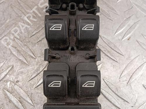 Used Left front window switch Left front window switch LAND ROVER FREELANDER 2 (L359) 2.2 SD4 4x4 (190 hp) 40439800 40439800