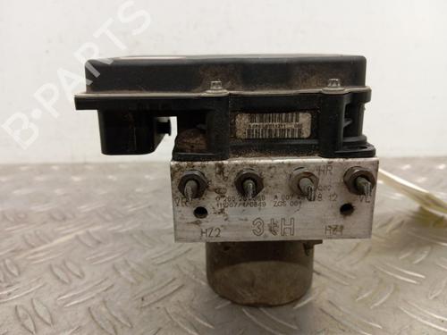 Used ABS pump MERCEDES-BENZ SPRINTER 3,5-t Van (B906) 316 CDI (906.631, 906.633, 906.635, 906.637) (163 hp) 28344184