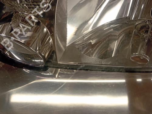Left headlight VW BORA Variant (1J6) 1.9 TDI | BP35931066C28 - Image 3