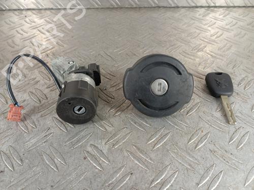 Used Ignition barrel PEUGEOT 308 I (4A_, 4C_) 1.6 16V (120 hp) 32350341