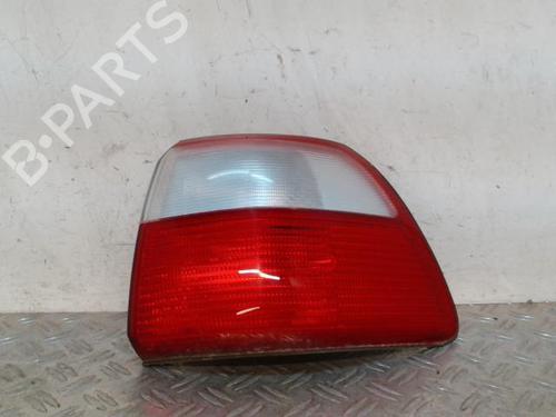 Højre baglygte OPEL OMEGA B (V94) 2.5 TD (F69, M69, P69) (130 hp) 28349028