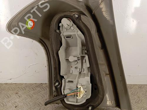 Right taillight TOYOTA COROLLA Verso (ZER_, ZZE12_, R1_) 2.2 D-4D (AUR10_, AUR10R) | BP30161872C35