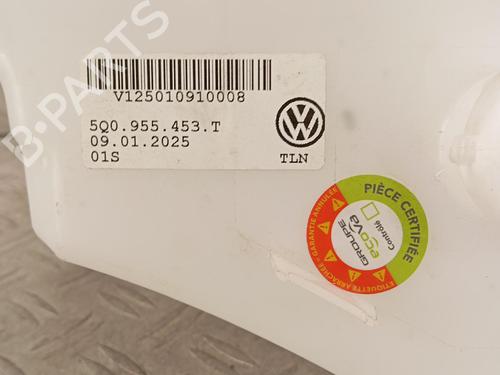 Used Windscreen washer tank Windscreen washer tank 36671759 36671759