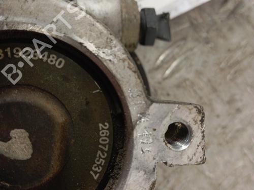 Used Steering pump Steering pump CITROËN XSARA (N1) 1.4 i (75 hp) 28348517 28348517