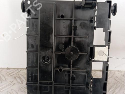Used Fuse box Fuse box CITROËN C2 (JM_) 1.1 (60 hp) 29898464 29898464