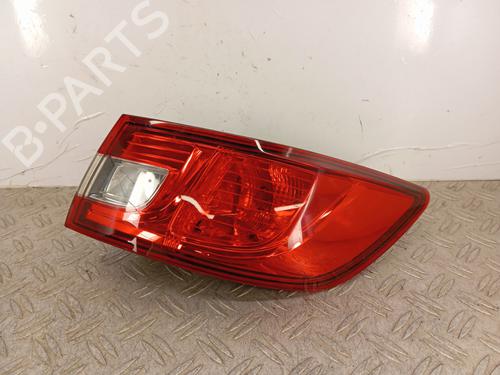 right-taillight-renault-clio-iv-bh_-2012-2013-2014-2015-2016-2017-2018-2019-2020-2021-30299276 main image